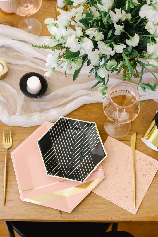 How To Host A Dreamy Bridal Shower Part 2: A Stunning Tablescape