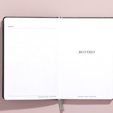 A Good Weekly Planner (12-Months Weekly Undated Planner)